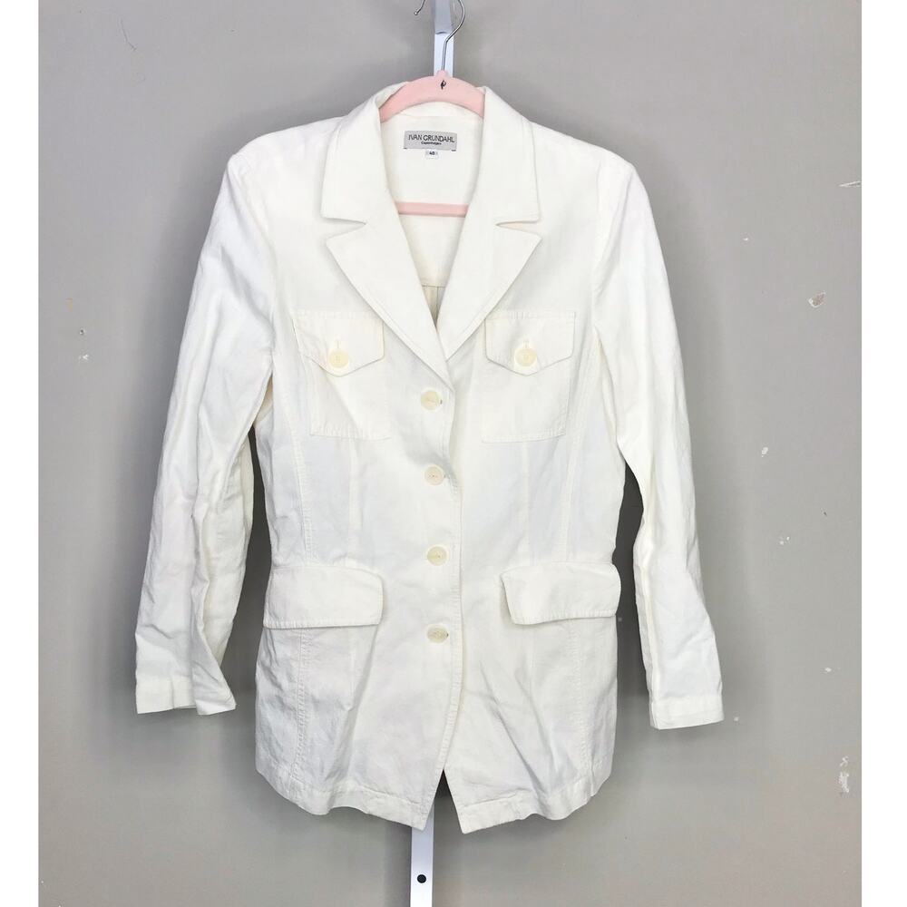 Ivan Grundahl Copenhagen off white linen blend button down blazer